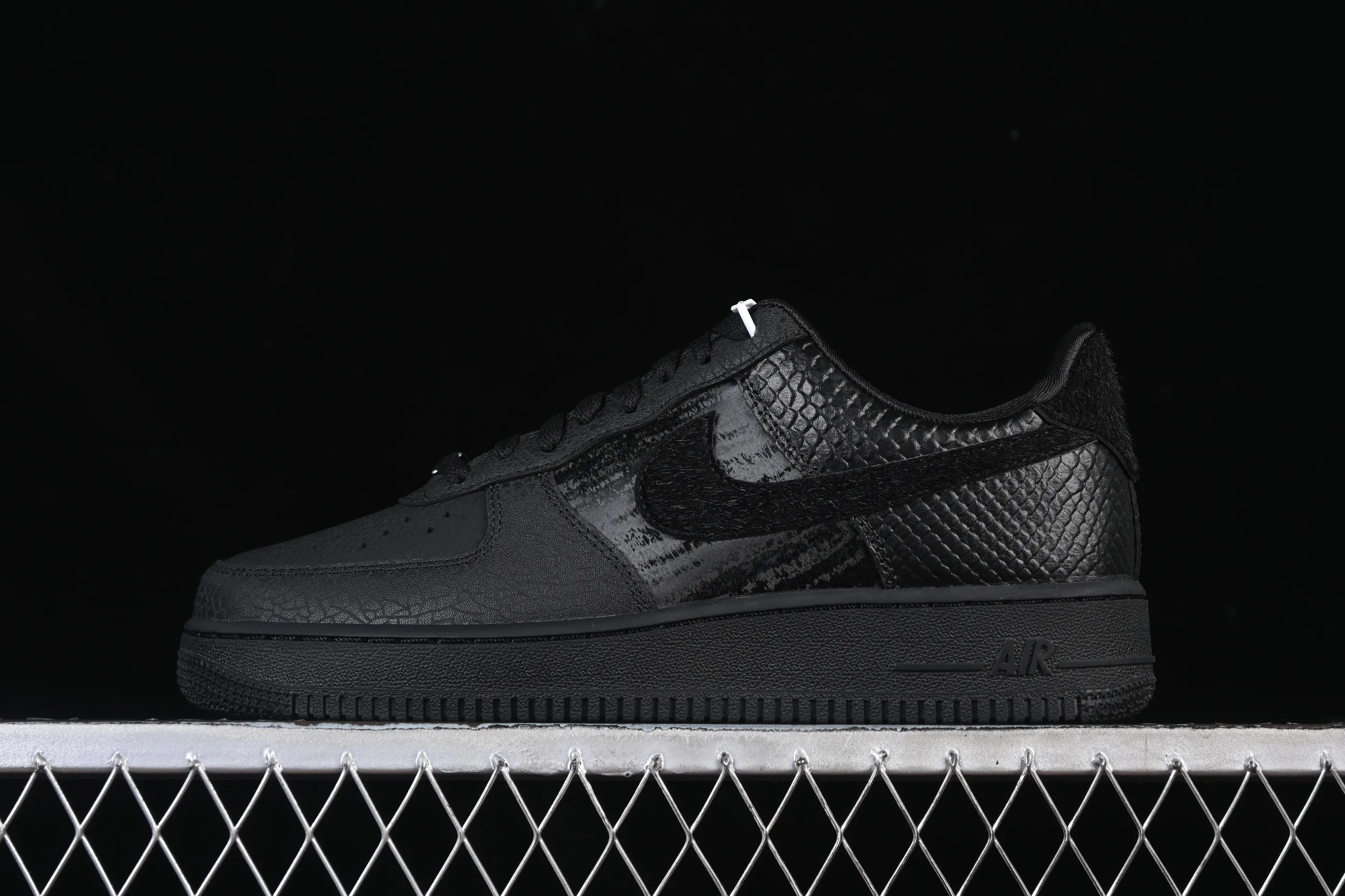 All categories Nk Air Force 1 Air Force series Nk Air Force 1 Low Air Force low-top Nike Air Force 1'07 Low Air Force 1 low-top casual sneakers HQ1977-001